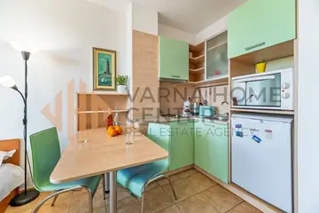 Студио под наем в к.к. Св. Св. Константин и Елена, гр. Варна – 28 кв.м. - 1