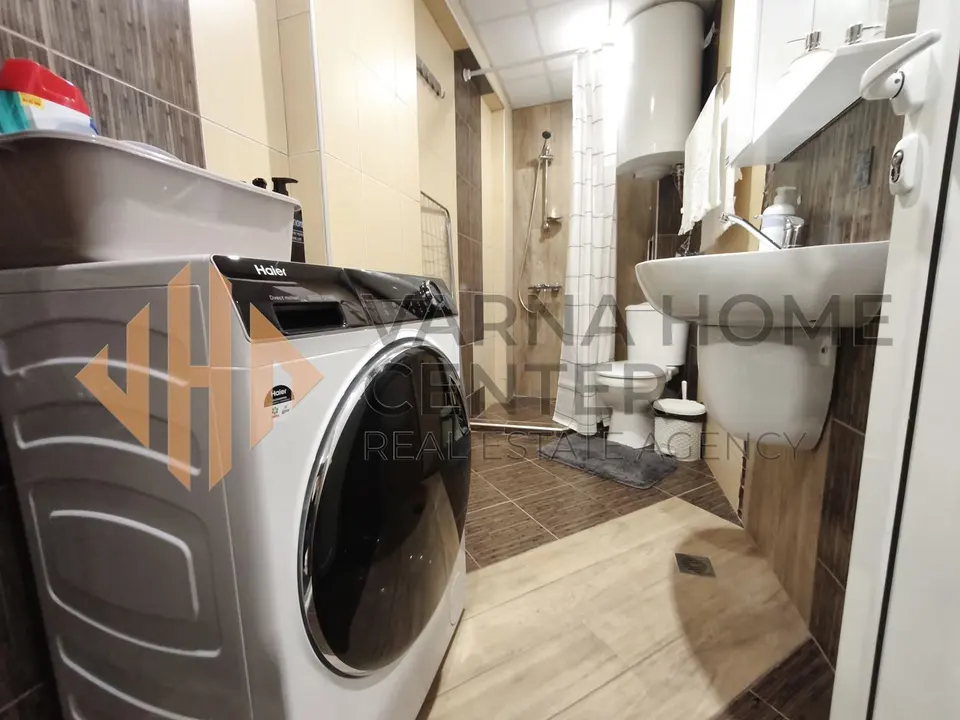 Brand new, extended studio apartment is available for rent, located in the central part of the Asparuhovo district. - 9