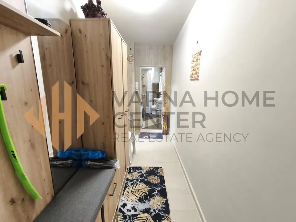 Brand new, extended studio apartment is available for rent, located in the central part of the Asparuhovo district. - 11