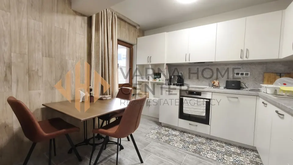 Brand new, extended studio apartment is available for rent, located in the central part of the Asparuhovo district. - 4