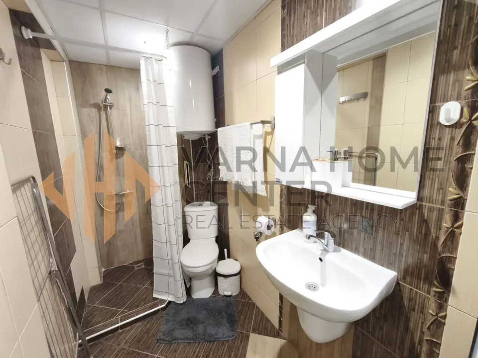 Brand new, extended studio apartment is available for rent, located in the central part of the Asparuhovo district. - 12